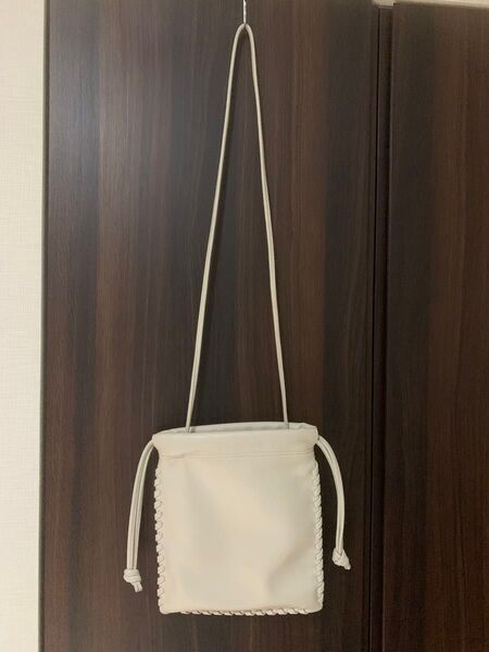 VASIC ショルダーバッグ サコッシュ ウェルズミニミニ グレージュ