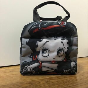 保冷ができるピクニックバッグ　ベティちゃん　betty boop 保冷　ランチバック　エコバッグ　マザーズバック