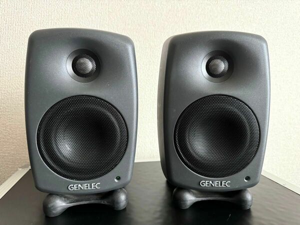 GENELEC 8020DPM モニタースピーカー ダークグレー