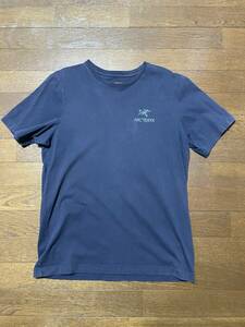 アークテリクス エンブレム Tシャツ ネイビー メンズSサイズ (ARC’TERIX Emblem T-shirt SS Men's, Navy S size)