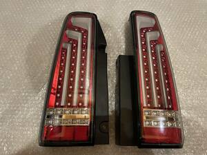 売り切り商品です！【訳あり】ジムニー JB23W JB33W JB43W 縦ファイバー LEDビーム テールランプ 左右セット クリアレンズ×レッド ライト