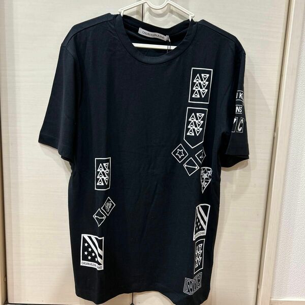 新品・タグ付　CALVINKLEINJEANS カルバンクラインジーンズ　 Tシャツ 半袖プリントTシャツ ブラック　S