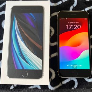 極美品　迅速発送iPhone SE 第2世代 64GB ホワイト SIMフリー　バッテリー最大容量100%