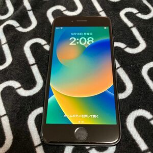 美品　迅速発送　第2世代iPhoneSE 64GB ブラック A2296国内版 SIMフリー　バッテリー最大容量100%エラー無