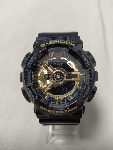 美品 値下げ CASIO G-SHOCK ハイパー・カラーズ GA-110GB ゴールド×ブラック