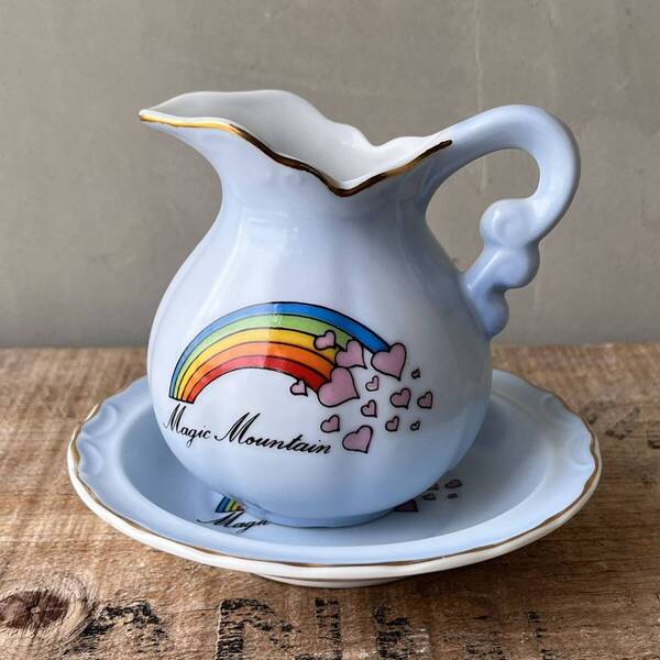 【JAPAN Vintage】Magic Mountain Rainbow Creamer マジックマウンテン クリーマー 陶器 アメリカ 逆輸入 ビンテージ