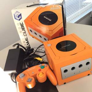 0[ operation verification settled ] Nintendo Game Cube GAMECUBE body orange controller / manual nintendo retro game DOL-001(NF240518)401-374