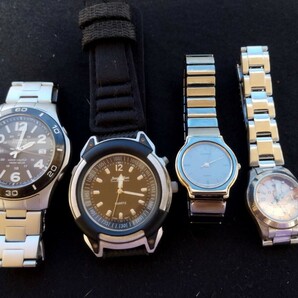 腕時計大量【稼働品と不動品】メンズ/レディース ブランド品 腕時計まとめて 腕時計売り切り 部品取り ジャンク扱い 稼働多数の画像4