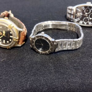 腕時計大量【稼働品と不動品】メンズ/レディース ブランド品 腕時計まとめて 腕時計売り切り 部品取り ジャンク扱い 稼働多数の画像3