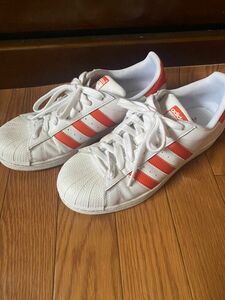 adidasスーパースタースニーカー