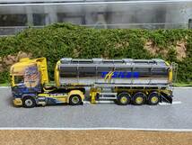 （5）　WSI　Theiler Mannheim　SCANIA R Topline　Tank Oplegger (3 as)　9808　1/50_画像3