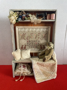 13699-00* antique doll house miniature shelf Country miscellaneous goods Vintage miscellaneous goods interior *
