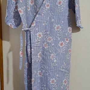婦人綿　寝巻ねまき パジャマ部屋着　バスローブ旅館浴衣介護着　花柄　ブルーグレーパープル系　三越購入品
