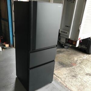 東芝　ノンフロン冷凍冷蔵庫 3ドア マットブラック　2023年式　326 GR-U33SC かっこいい幅60奥行き67 高さ165