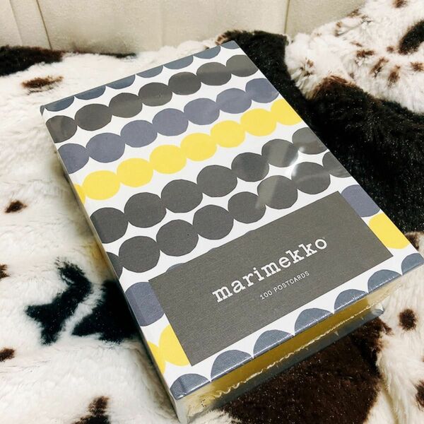 新品未開封＊マリメッコポストカード ボックス 100枚セット＊marimekko 100 POSTCARDS ＊洋書 ブック