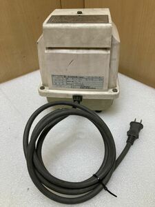 HY1368 メドー コンプレッサー　日東工器 LA-45A 浄化槽エアーポンプ ブロワー 通電確認済み　現状品　0508