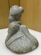 HY1598 御影石　少女　着物姿　日本　女の子　人形　インテリア　オブジェ　アンティーク　高さ約18cm 幅約18cm 現状品　0516_画像6