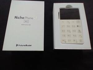 【中古品／送料無料】Niche Phone S 4G　ホワイト　MOB-N18-01-WH