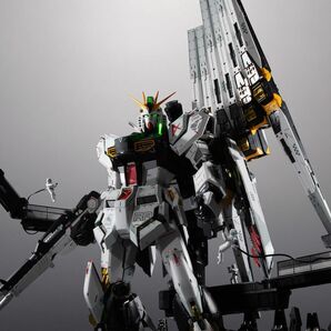 解体匠機 νガンダム フィン ファンネル装備