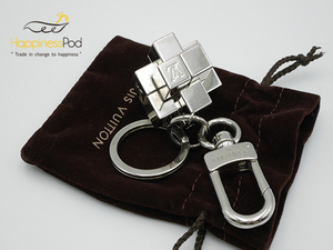 LOUIS VUITTON Louis Vuitton key ring key holder M67218 2015 year made 