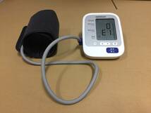 OMRON 　オムロン　自動電子血圧計　上腕式血圧計　HEM-8713_画像2