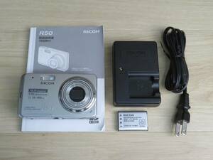 [G024] 送料込! RICOH / リコー デジタルカメラ R50 軽量 コンパクト 光学5倍ズーム 1000万画素