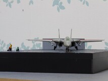 1/144 F-14A 発艦状態 カタパルト付き 電飾あり！ F-toys エフトイズ F-14A アメリカ海軍 トムキャット_画像7