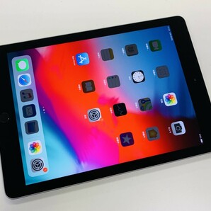 ★送料無料★良品★au★A1954iPad (第 6 世代) Wi-Fi + Cellular 32GB★グレイ★1526006659★SYS★05/03の画像1