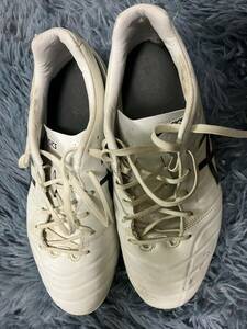 サッカースパイク中古25.5　アシックス　asics スパイク　サッカー　サッカースパイク　トレシュー