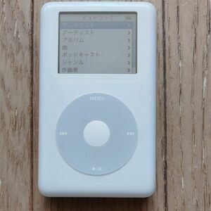 iPod classic Apple 第4世代 20GB カラー iTunes接続可能 本体のみ付属品なし ホワイト　A1099