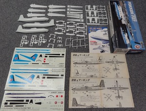 ★童友社 3機セット 1/144 フォッカー F27 フレンドシップ ランナー切り離し スタンドなし ジャンク 未組立品！カルトグラフ Fokker F27