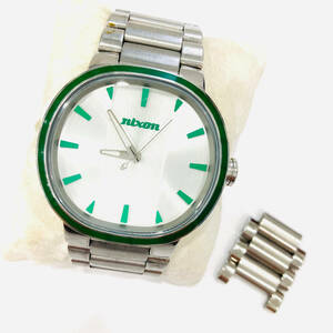 1円～★NIXON　ニクソン　腕時計　3針　クォーツ　メンズ　ビックフェイス　Y245-21