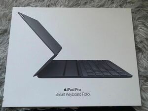 iPad Pro 12.9インチ　第3世代　Smart Keyboard Folio MU8H2J/A （ブラック）【訳あり品】