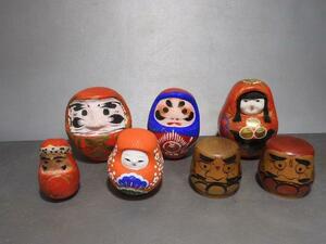 . earth toy .. tree ground etc. .... ornament 7 point together tradition industrial arts ..daruma..