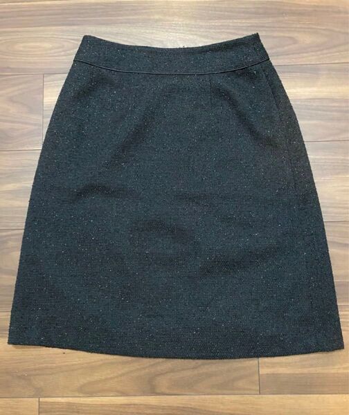 美品 ひざ丈 タイトスカート