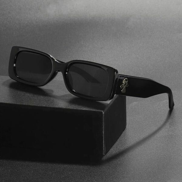 【新品】サングラス 偏光レンズ 韓国 Y2K おしゃれ オシャレ メガネケース付き ブラック UVカット 反射防止 スクエア 大人用 ユニセックス
