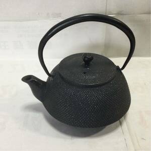 (AB０６)茶道具 南部鉄器 鉄瓶(110 幅、120高)