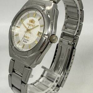 【4T83】1円スタート ORIENT Crystal 5 BAR / UN59-C3-C オリエント クオーツ デイト メンズ 腕時計の画像3