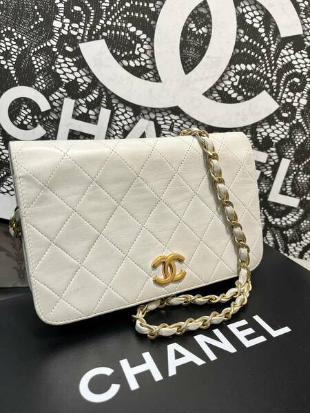 ◆◇ 極上美品 CHANEL ★ シャネル マトラッセ ヴィンテージ チェーンショルダー ラムスキン プッシュロック ホワイト ゴールド 614 ◇◆