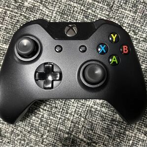 Xbox One ワイヤレスコントローラー