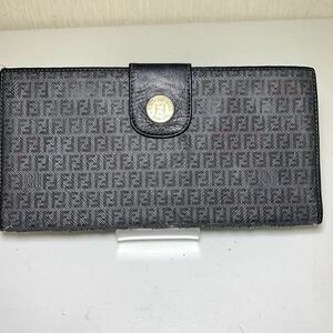 FENDI フェンディ レザー ズッカ 黒 BLACK 長財布 お札入れ 高級 ブランド 有名 おすすめ 大人気 ヴィンテージ レア