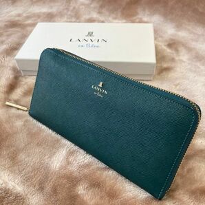 LANVIN en bleuランバンオンブルー大容量ファスナー付長財布小銭入れ有