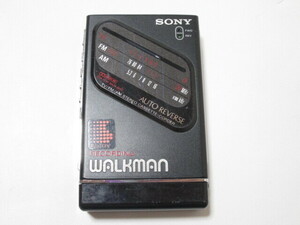 [my2 NN8907] SONY ソニー WM-F203 ウォークマン RECORDING WALKMAN カセット AM FM ジャンク