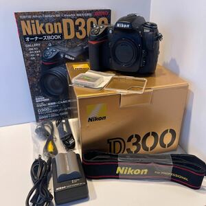 Nikon ニコン D300 シャッター数2,909 