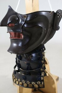 ^v surface . Edo iron, black lacquer 25×16.5×13cm 420g armour / armour / armor ^v