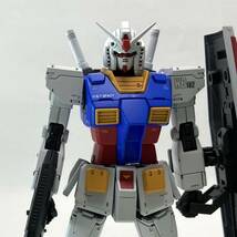 HG 1/144 RX-78-2 ガンダム 塗装済み 完成品 ガンプラ 機動戦士ガンダム ジ・オリジン_画像9