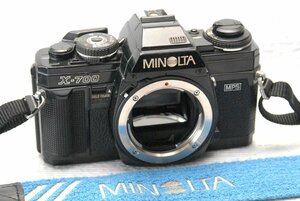 MINOLTA ミノルタ人気の高級一眼レフカメラ X-700 MPS（黒）ボディ 希少な作動品 （腐食無し）
