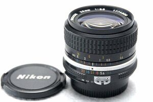（綺麗）Nikon ニコン 純正 NIKKOR 28mm 単焦点高級ワイドレンズ 1:3.5 希少・良好品 (Ai)