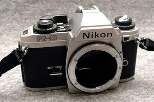 （綺麗）Nikon ニコン 人気の一眼レフカメラ FG-20（銀）ボディ 希少な作動品 （腐食無し）