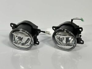 新車外し/美品/破損なし デリカ:D5 CV1W 後期 H3102～ 純正 左右フォグランプ フォグライト LED 8321A766 8321A765 114-11092 管理23361